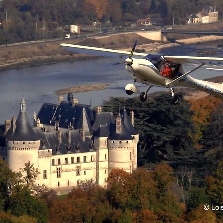 Chambre d'hôtes Domaine de la Pépinière Acomodação com café da manhã Chouzy-sur-Cisse Exterior foto